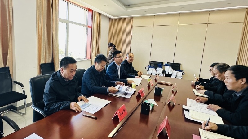 刘国汉赴榆中试验站（场）开展慰问和调研