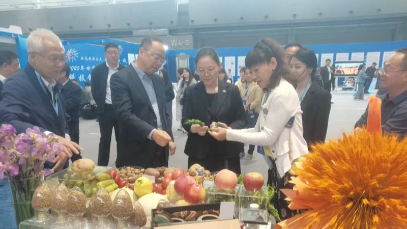 我院多项科技创新成果在2025年甘肃省科技活动周（兰州新区）参展