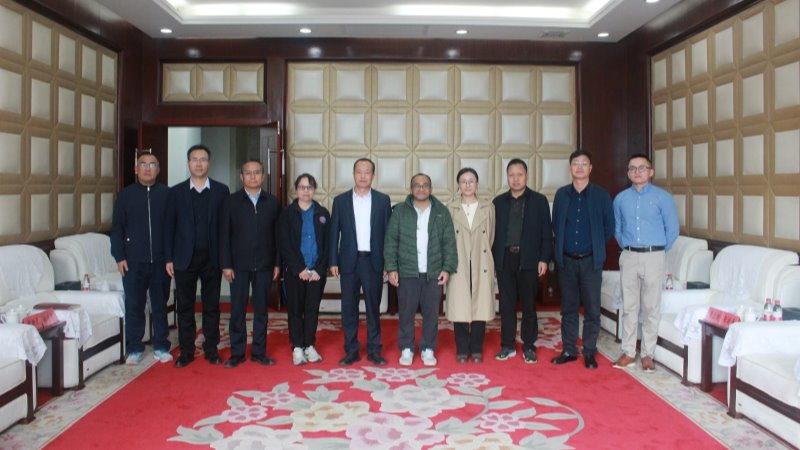 泰国农业大学Prakit Somta教授一行来我院访问交流